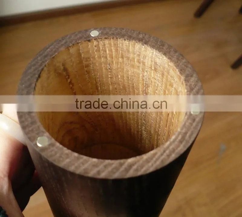 Round Wooden bucket with lid