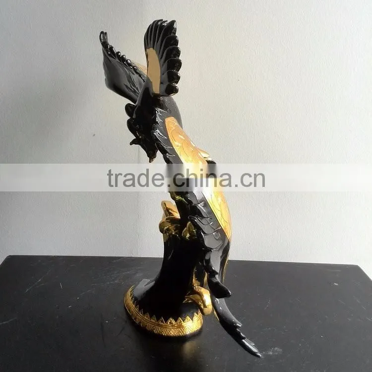 Resin bird statue decoration