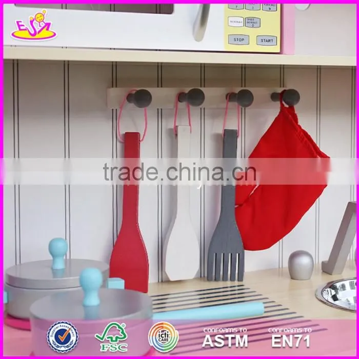 2017 New design kids pretend play pink wooden kitchen toy W10C238