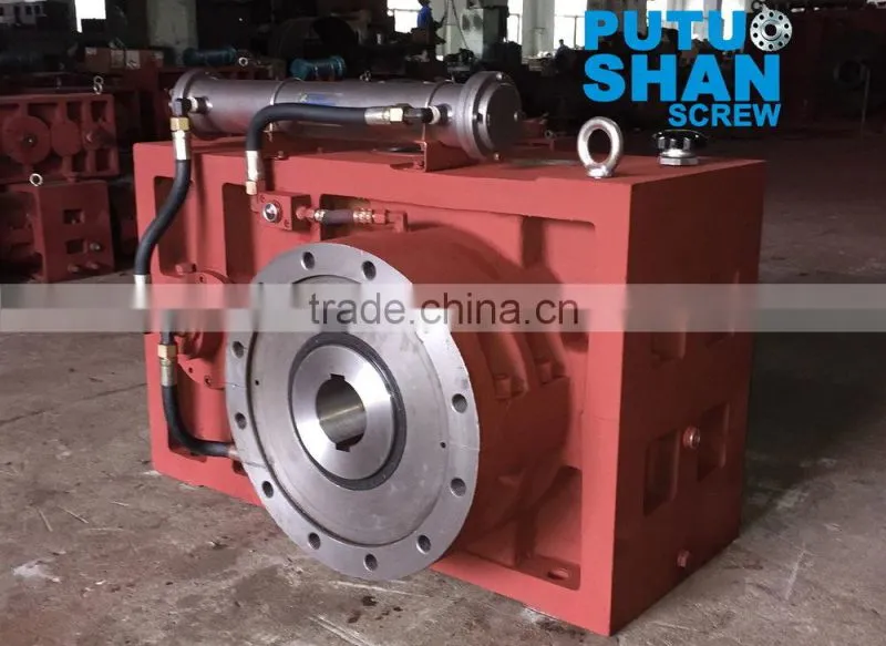 ZLYJ173 Gearbox for single screw plastic extruder with oil pump and chllier