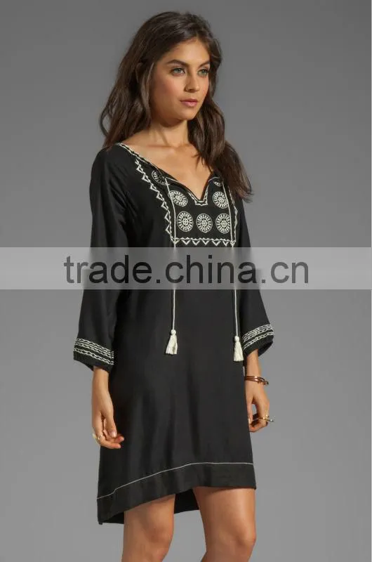 Hot selling embroidered woman casual tunic dress