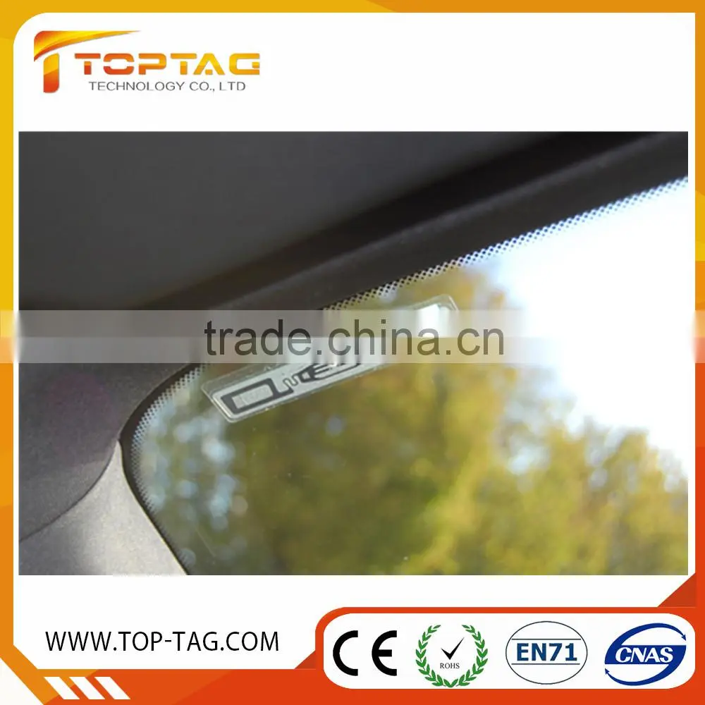 UHF RFID windshield tag for vehicle management