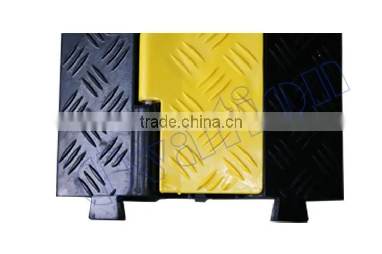 2 channel rubber cable protector