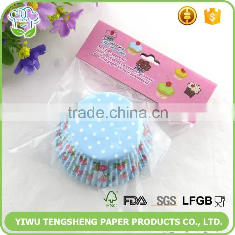 Beautiful greaseproof paper cupcake holder