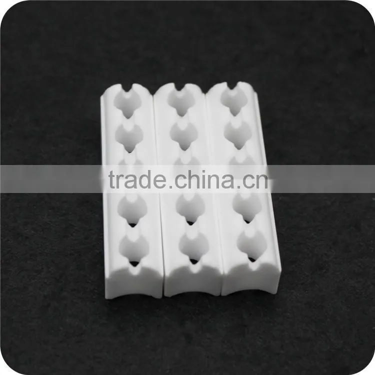 high heat resistance insulating 95% alumina ceramic 1-8 holes ceramic band heating insulators