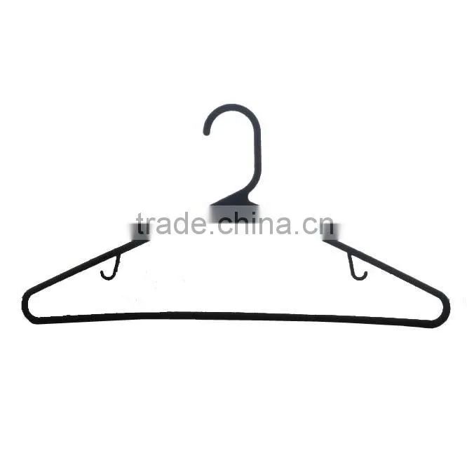 Heavy duty coat hangers 3pack