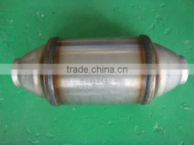 High quality Oval auto engine exhaust manifold metal universal catalytic converter