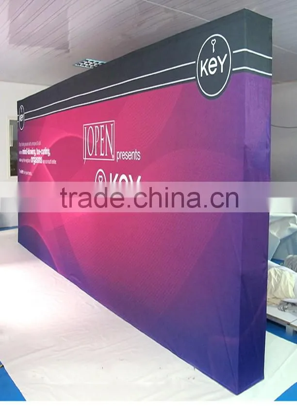 Premium aluminum tube wtih tension system for cosmetic product exhibition