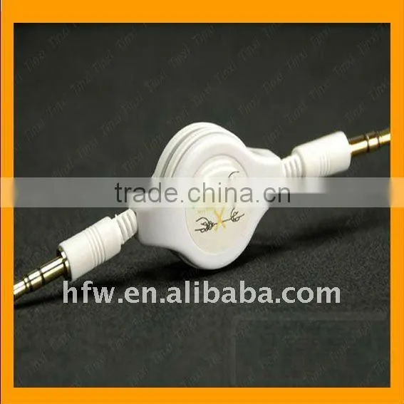 Hot!!! Retractable Audio Extension Cable for iphone