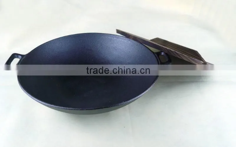cast iron wok pan Dia:24.5CM