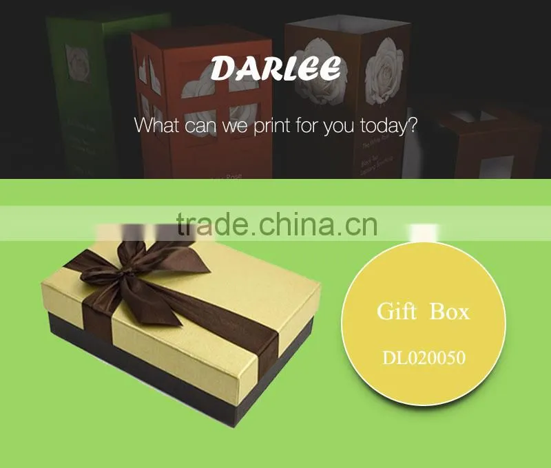 recyclable different sized scarf cardboard gift boxes
