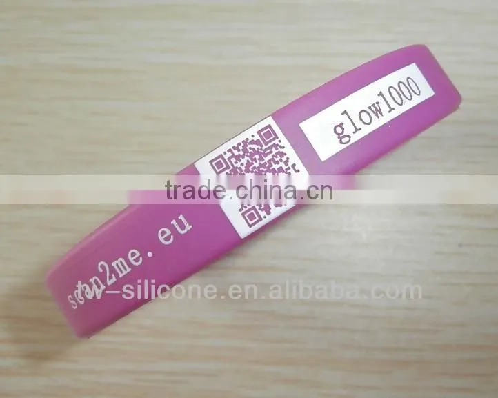 Christmas promotional cheap smart silicon bracelet with custom logo