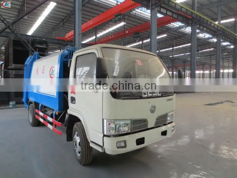 DongFeng 4*2 Small Compactor Garbage Truck for sale