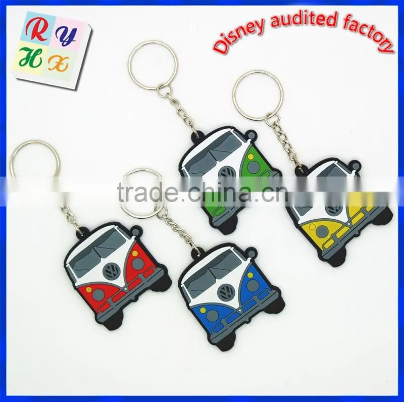 2016 Factory price custom rubber pvc keychain in China