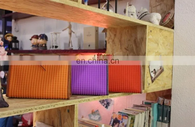 Alibaba China factory low-priced beautiful silicone makeup bag