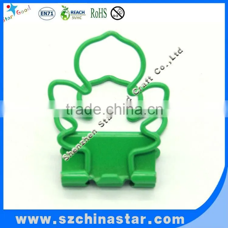 Promotional green jumbo binder clips