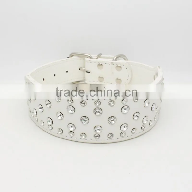 Manufacturer selling big diamond imitation leather pet collar beautiful dog collar