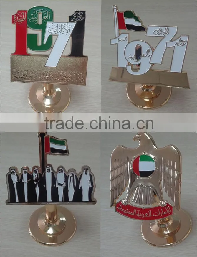 2016 UAE gold falcon trophy with wooden base