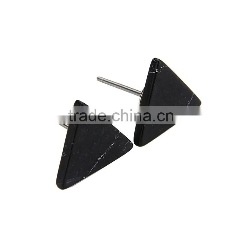 Hot Sale American Designs Natural White and Black Marble Stone Trangle Stud Earrings