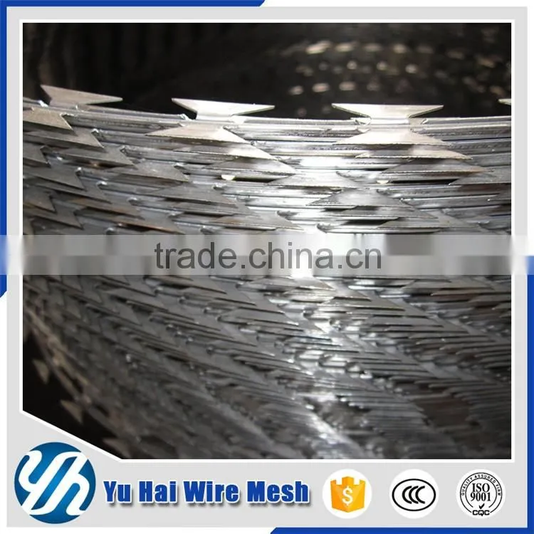 razor barb wire mesh security fence for gate