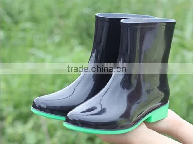 2015 new style garden rubber PVC cheap clear women raining boots