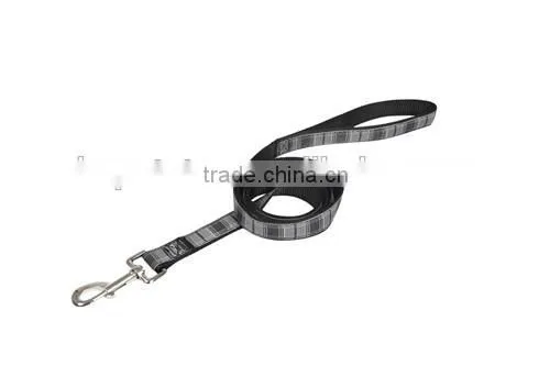 High Quality Durable Nylon Material Retractable Dog Leash