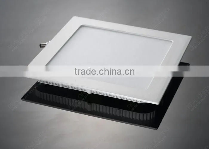 Hot Sale CE RoHS 18W IP44 LED Light Panel