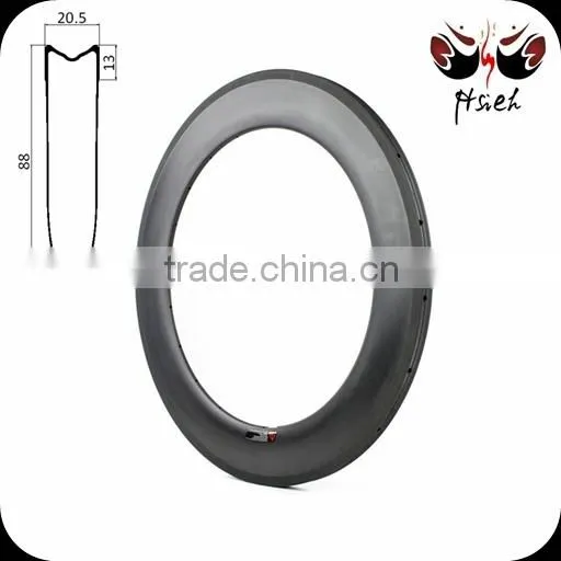 700C 88mm carbon fiber rims for track bike, high stiffness carbon fiber rims 20.5mm / 25mm width track / TT bike wheelset