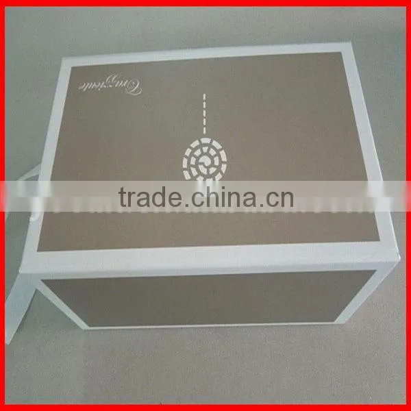 Beautiful Stylish Flower Shaped Box In China