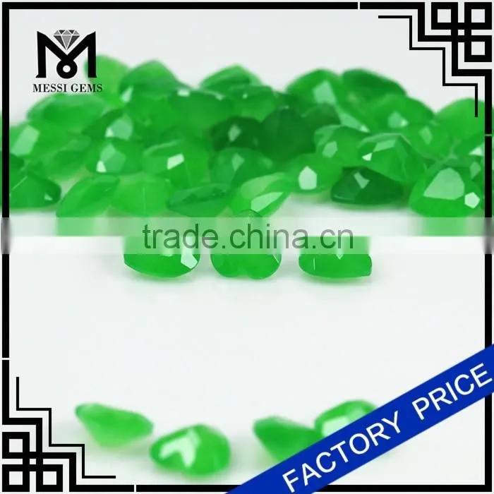 2015 Best Products Heart Shape Natural Color Malay Jade Stone