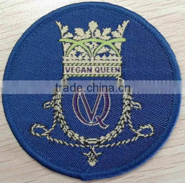 custom design garment weaving label chevron patch