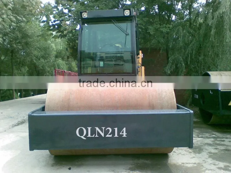 Low price singel drum dual-amplitude vibratory roller with high reliability and easy to operate