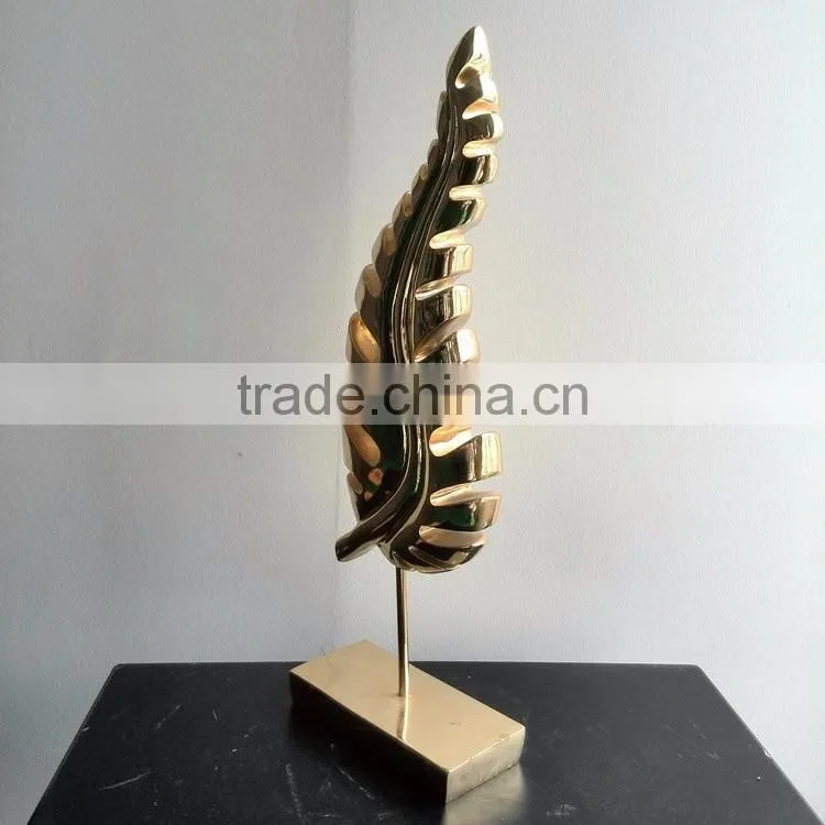 Resin art leaf statue decoration