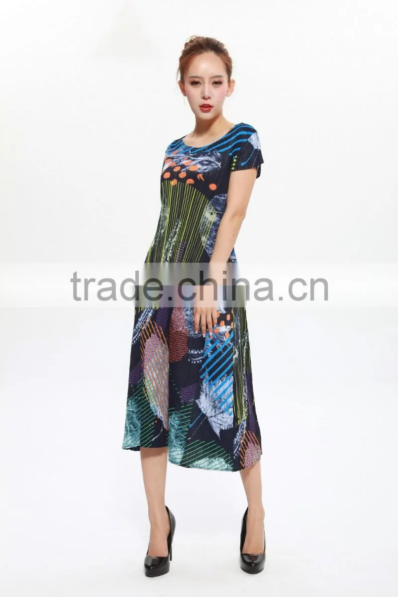 Wholesale chromatic wrinkle clothing slimming A-line dress for lady