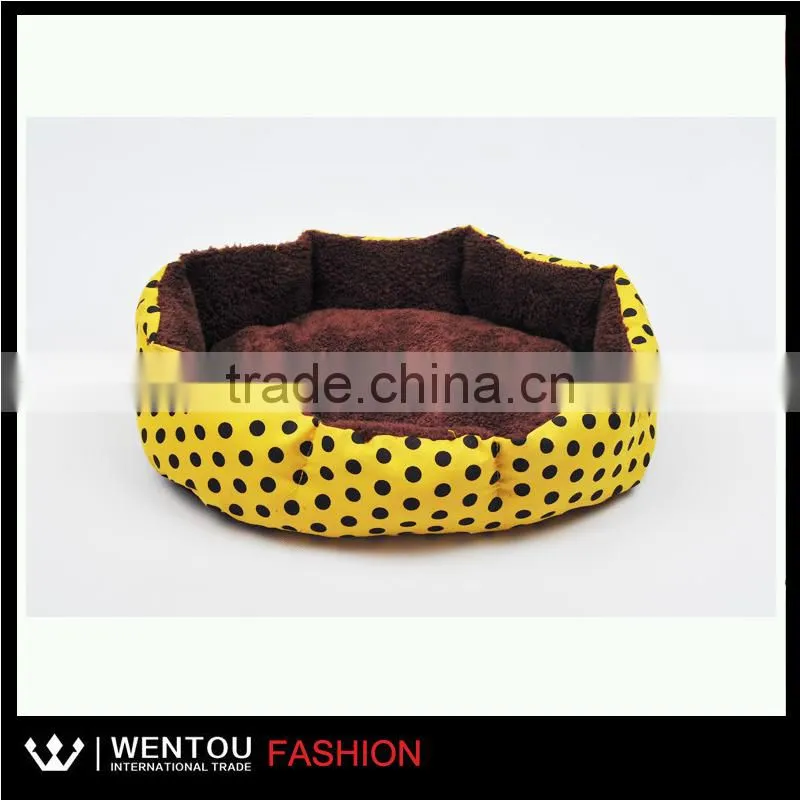 Hot Polka Dot Pet Dog Cushion
