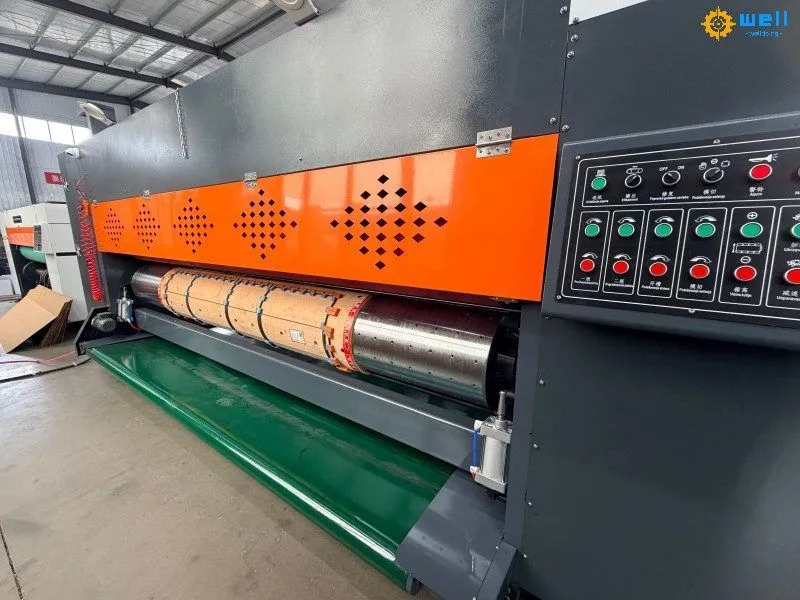 Hi-speed printer slotter die cutter with stacker machine
