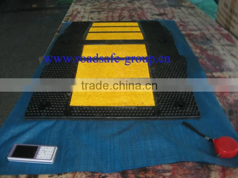 Roadway hotsale and best price traffic speed limiter