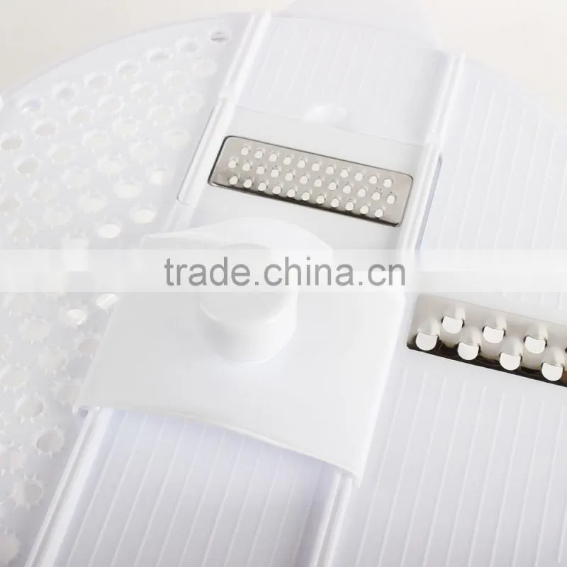 Hot selling Multifunction Hand-Powered Food Chopper/ Mincer / Blender to Chop Fruits, Vegetables, Nuts, Herbs, Onions, Garlics
