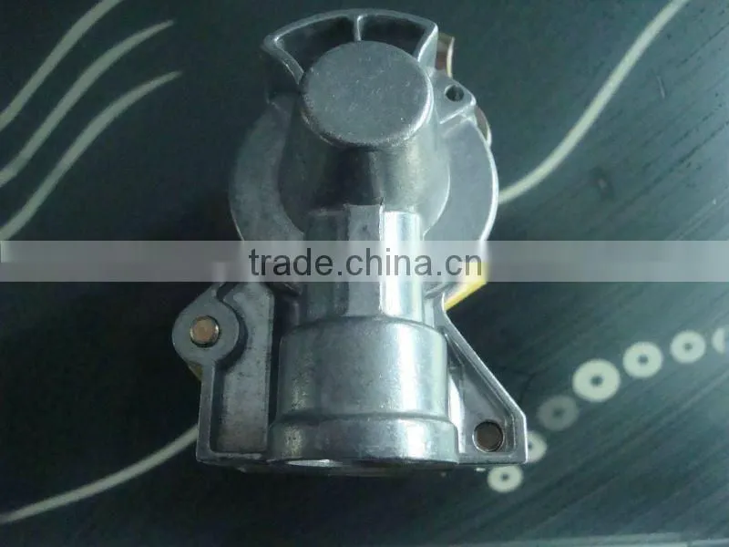 Trailer coupling head
