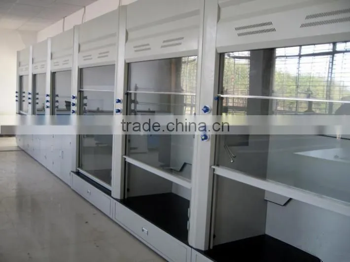 Walk-in laboratory fume cupboard
