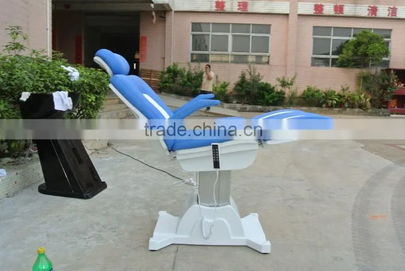 China wholesales luxury therapeutic massage bed