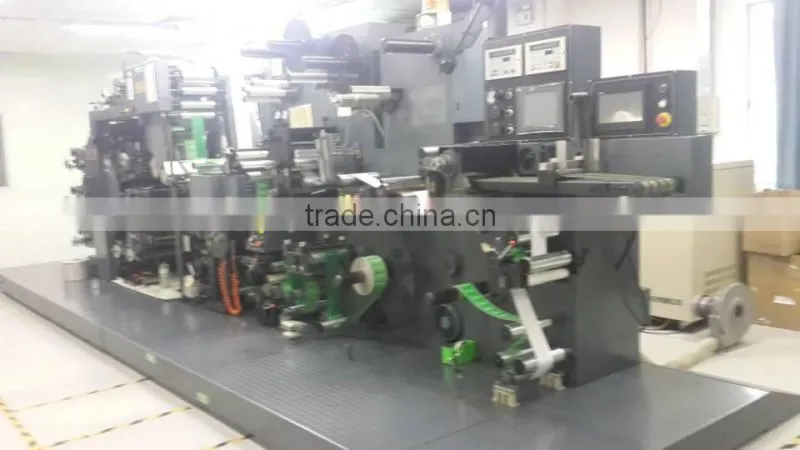 Custom Self Adhesive Printing Sticker Label