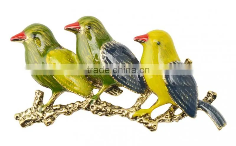 Gold Plated Three Birds On The Brunch Christmas Brooch