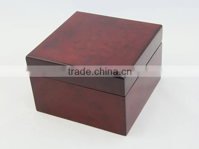 Luxury High lacquer Wooden watch box with pillow