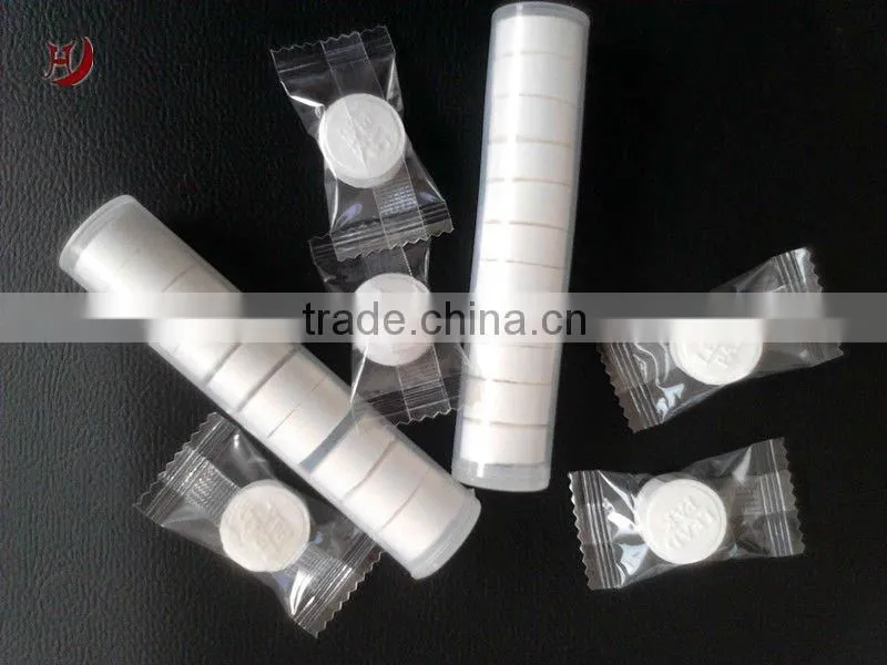 High quality nonwoven compressed towel