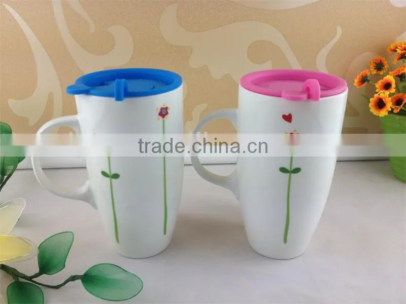 ceramic tall mug with plastic lid