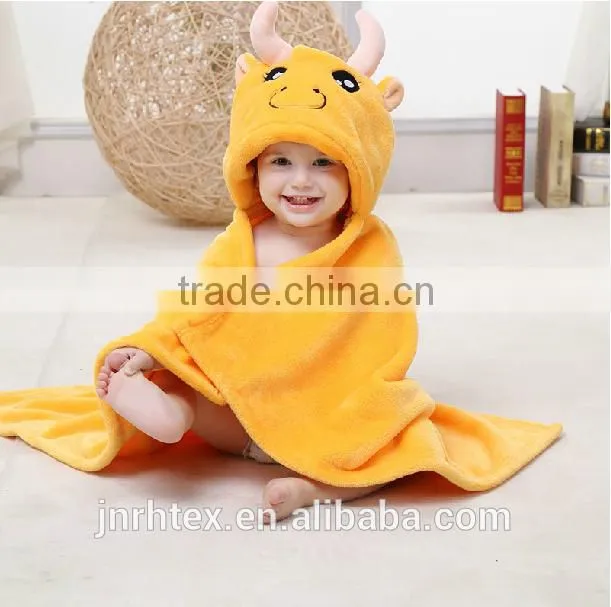 Embroidery designs animal cartoon wholesale bathrobe/premium flannel baby towel for bathroom