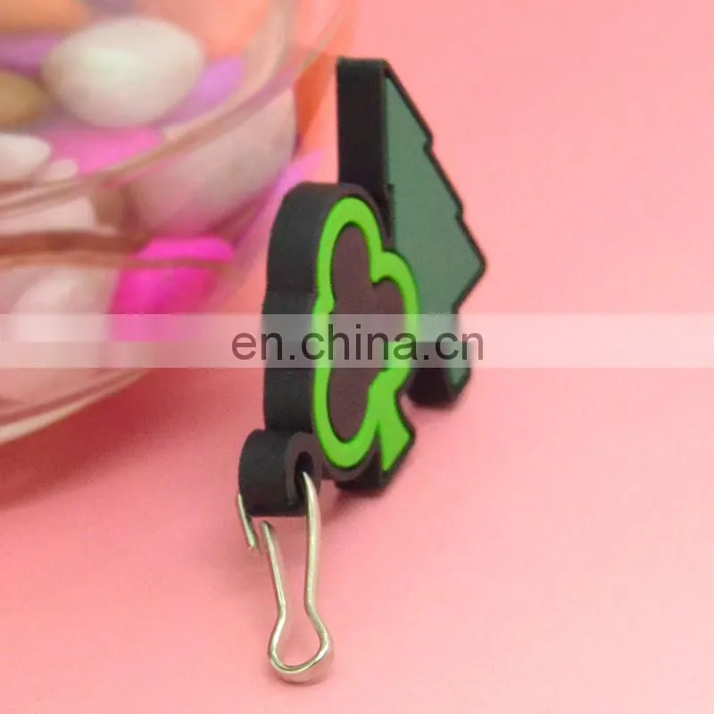 Custom shape pvc fashion zipper puller