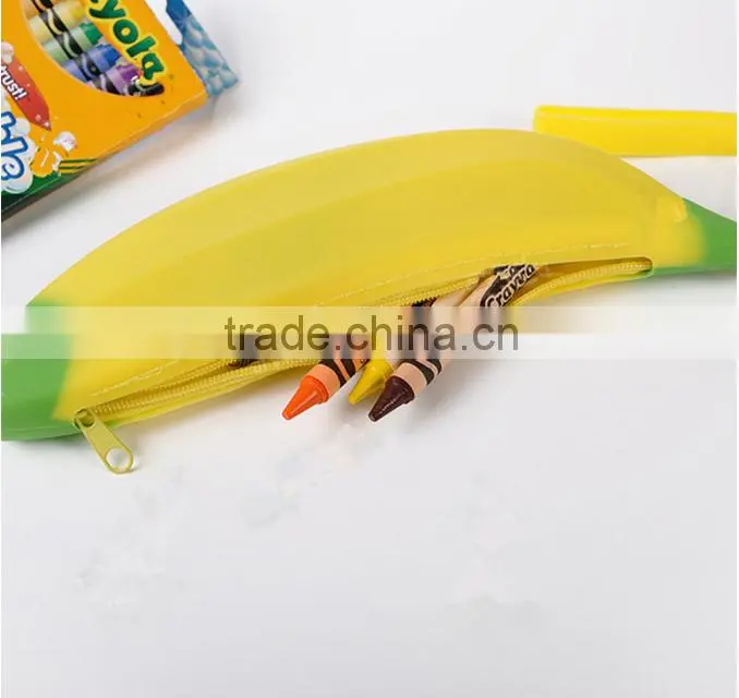 Hot!Promotional fresh fruit banana shaped handbags cheap wholesale festival gifts