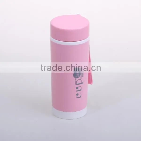 hot sale colorful sport Plastic water bottles with handle/infuse